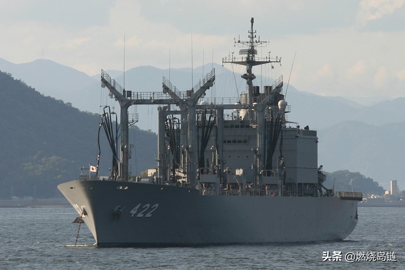 日本海自窥探远洋的保障力量——"十和田"级综合补给舰