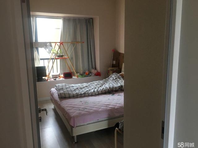 怎么装饰房间显得高级简单 1656d4cb58e843689758e8b29771220d.jpeg