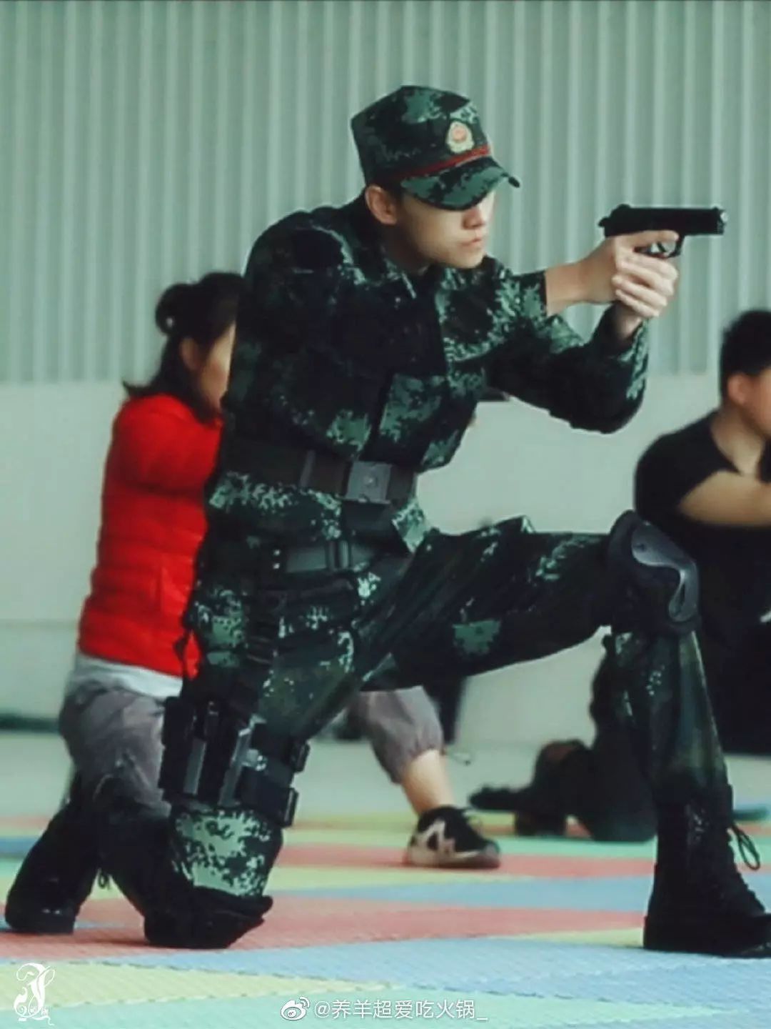 2103231535304f819fb6be6a774f884a.jpeg