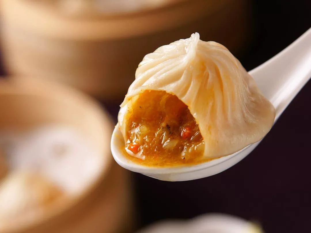 卖了100多年的上海“蟹黄汤包”终于来天津了！只有4种口味，1年却狂销19万个！