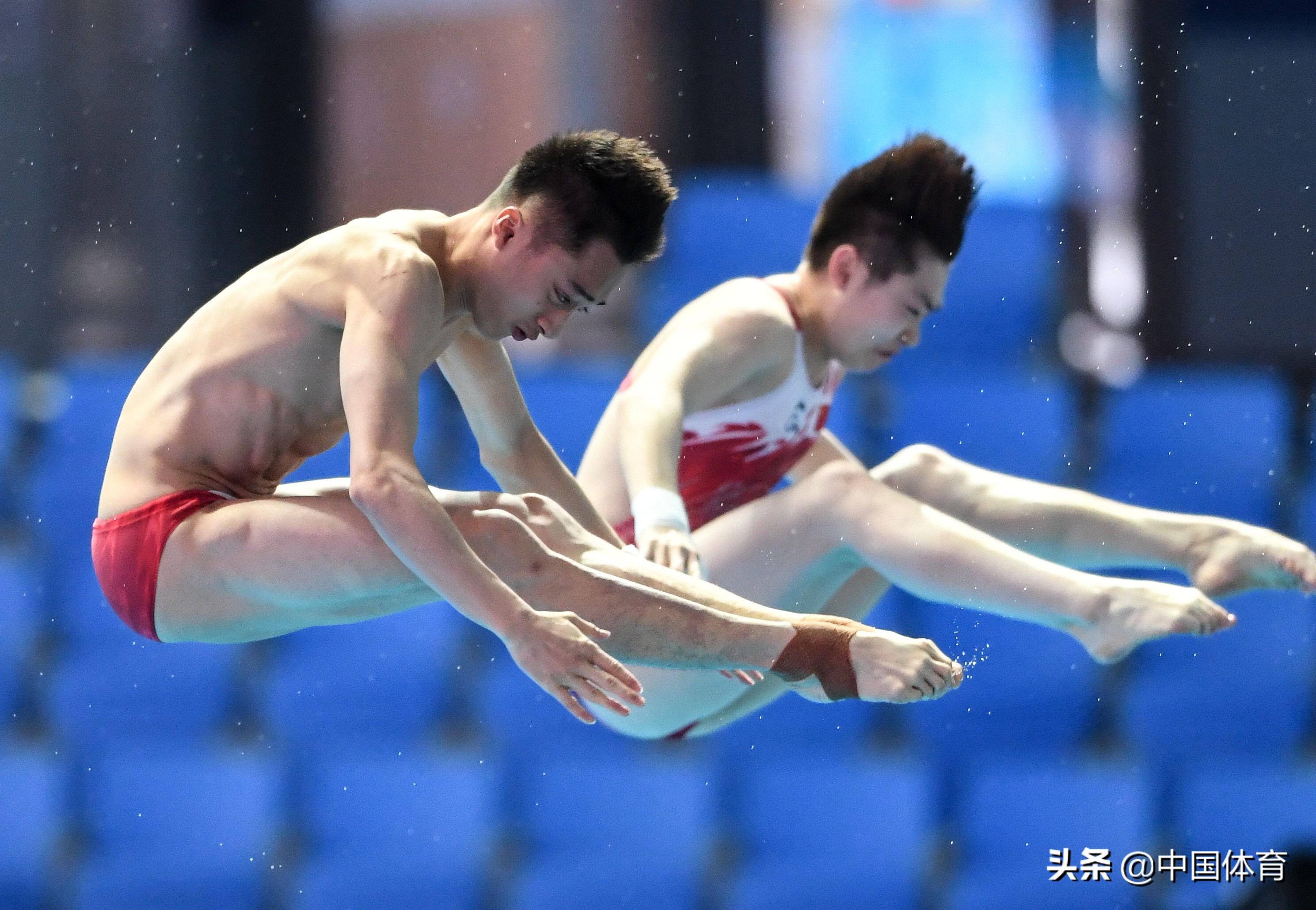 2019国际泳联世锦赛跳水项目 司雅杰/练俊杰混双十米台夺冠