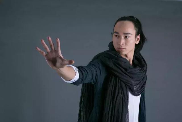 如何成为武当传承人 44eb37a2a2b2450faae75c564df9b00b.jpeg