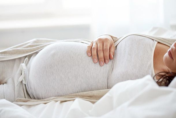                     原创            新生儿左右脸不对称，半个月还没长好，去医院检查后才知道原因