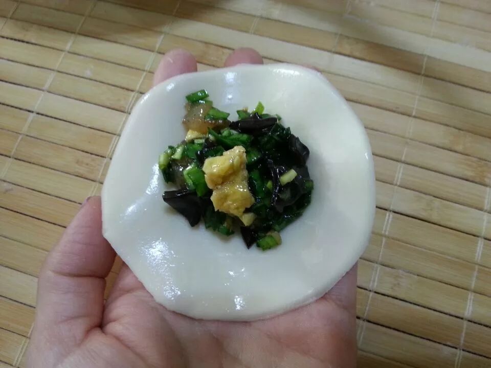 这样做饺子绝对不露馅儿一上桌就空盘