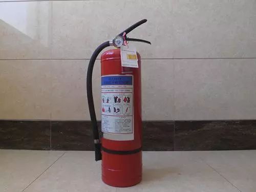 ④灭火器