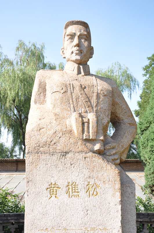 他是抗战军长,也是最悲壮的起义将军,临死前高呼毛主席万岁 博狗BODOG娱乐场网站