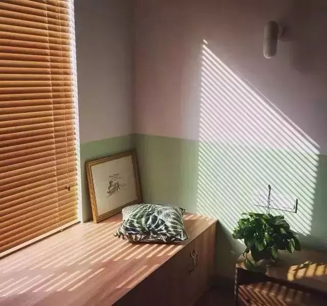 93b6da37f50f47d1ae2bfbb37dbafdf1.jpeg