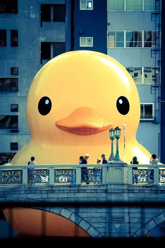 讲真 | 听说豫园最近比迪士尼还好玩?!