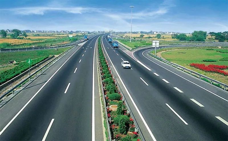 专用车道只允许专用车通过吗 a4f8e0c908ff49948c44effafb847b35.jpeg