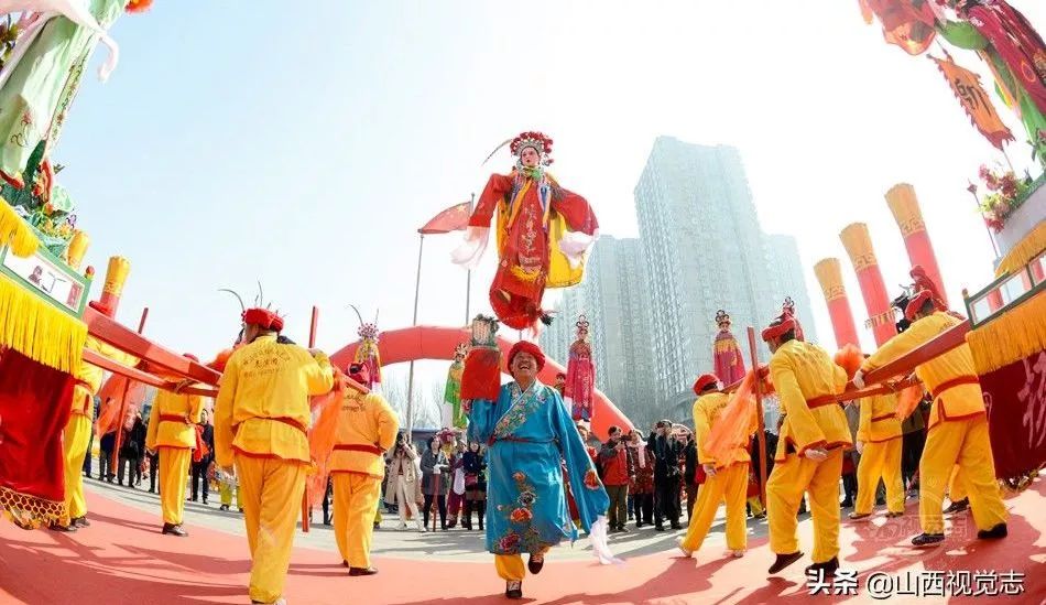 此次开闭幕式中 具有山西元素的文化表演 背棍,风火流星,竹马戏等 都