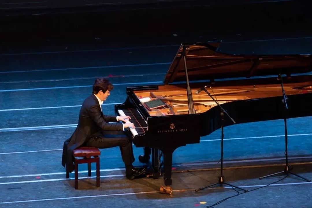 奏鸣曲世界巡演 | 长得帅的人里最会弹钢琴的他_李云迪