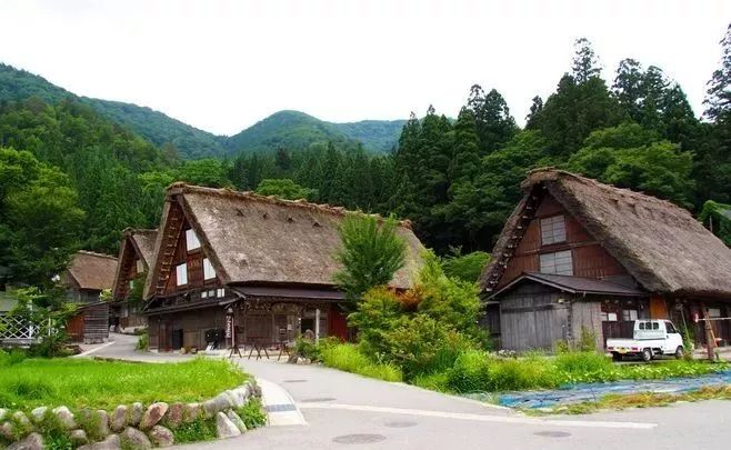 打卡日本最美乡村,来一场深度童话之旅!还奢享3晚温泉酒店!