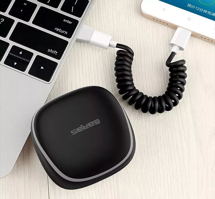 怎么收纳数据线 2799431f1025415cbf95d725ebab1fe3.jpeg