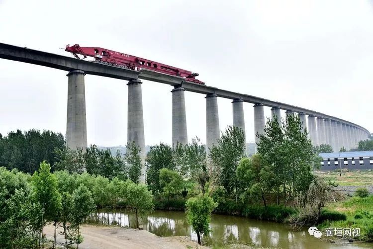 一起来襄垣太焦高铁建设现场看绝活,路桥是这样架设的