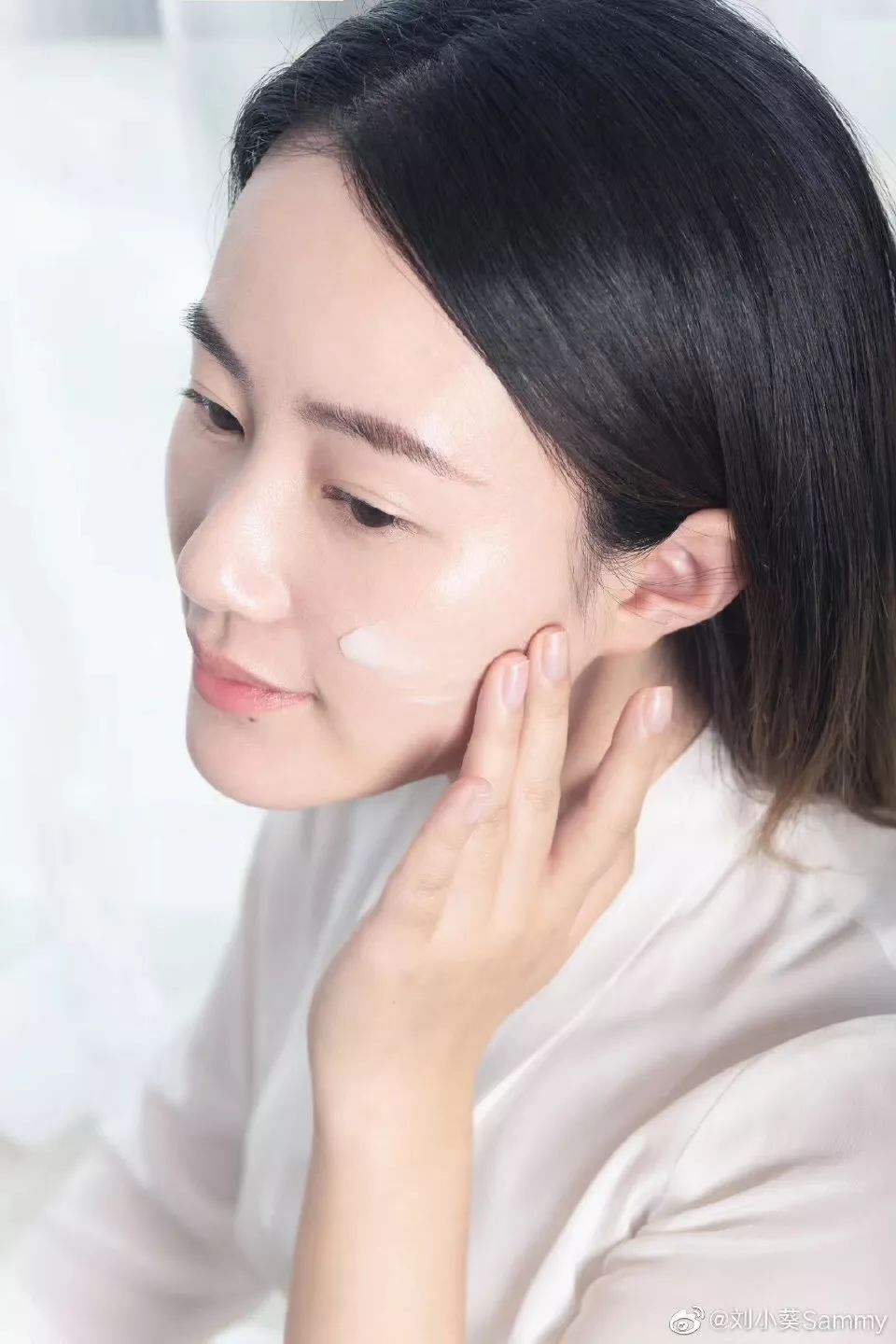 beauty夏季涂面霜太油那是你还没pick这六款面霜