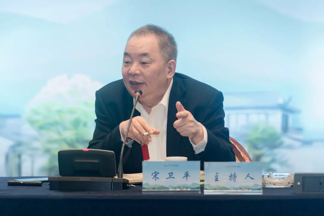 春风集团董事长_春风250sr图片(2)