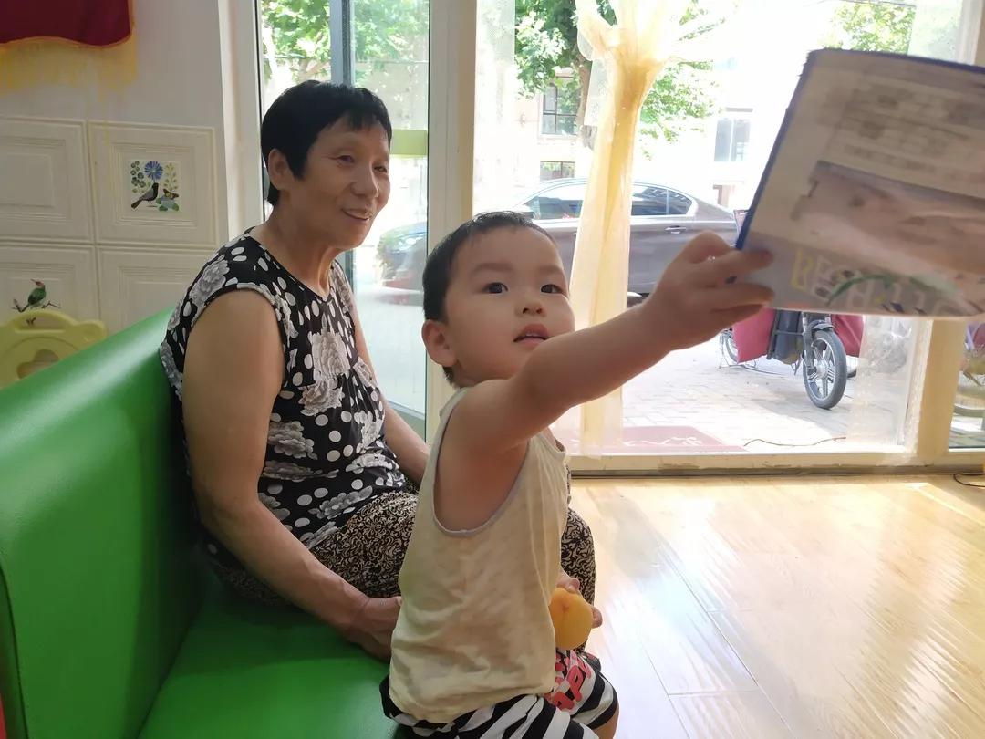                     大圣驾到小儿推拿：大圣妈妈课堂开课了！
