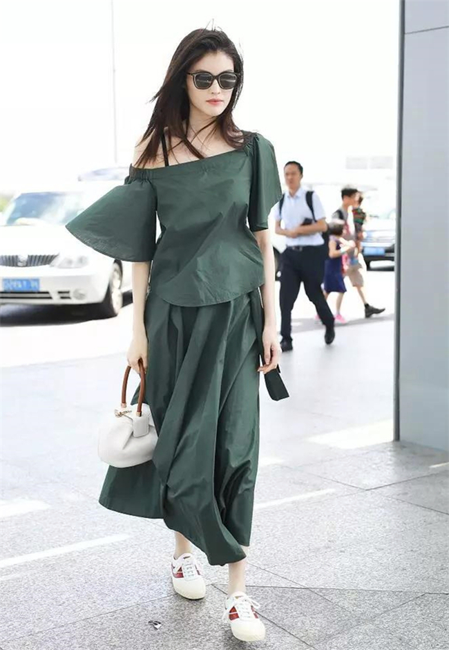 如何正确穿搭板鞋 ac3c7575f57e4541856614a6fa122550.jpeg