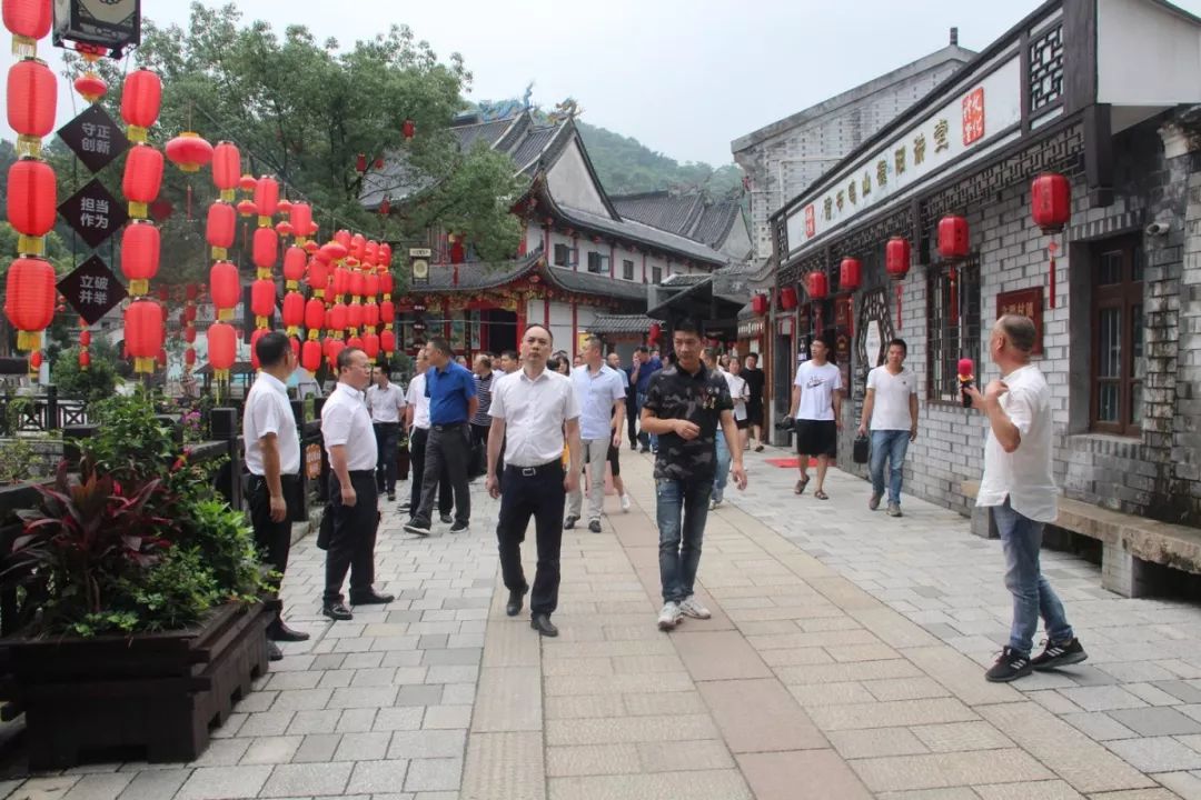 文达村居人口_安徽文达信息工程学院