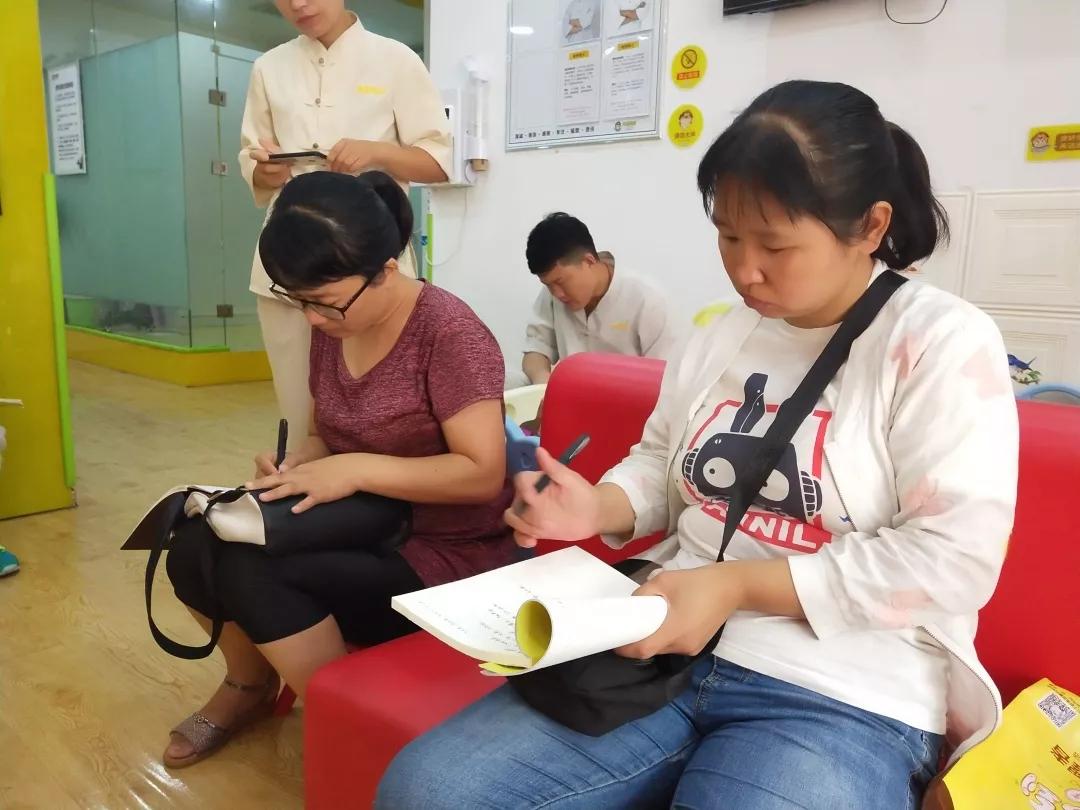                     大圣驾到小儿推拿：大圣妈妈课堂开课了！