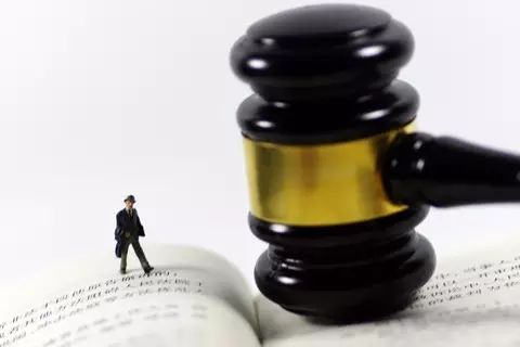 案例评析 | 本案商业保险公司能否拒赔