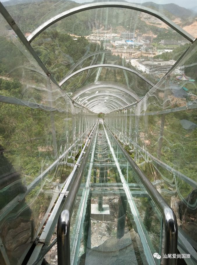 汕尾首座3d玻璃桥 | 铜鼎山旅游区玻璃桥门票预订,赶紧来尝鲜试玩