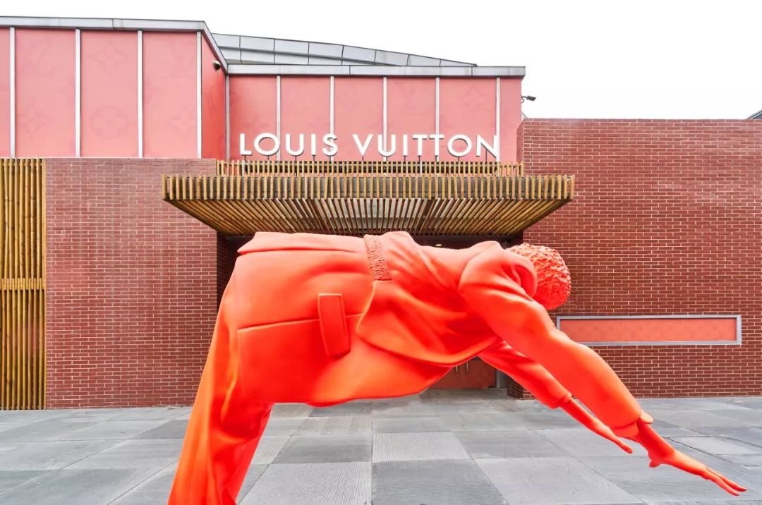 lv突袭三里屯popup中国限定款等你来冲