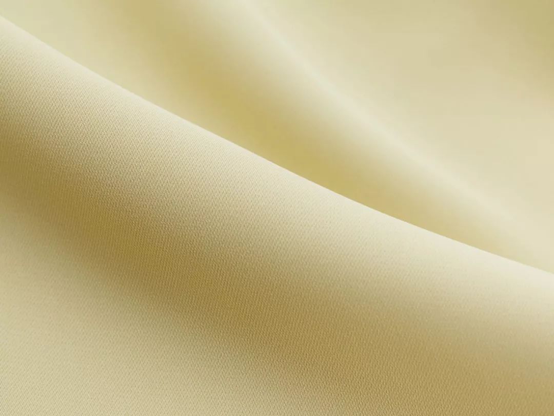 夏天什么面料衣服不皱 fd82683d6fbb4ab4a48415eb449d37ed.jpeg