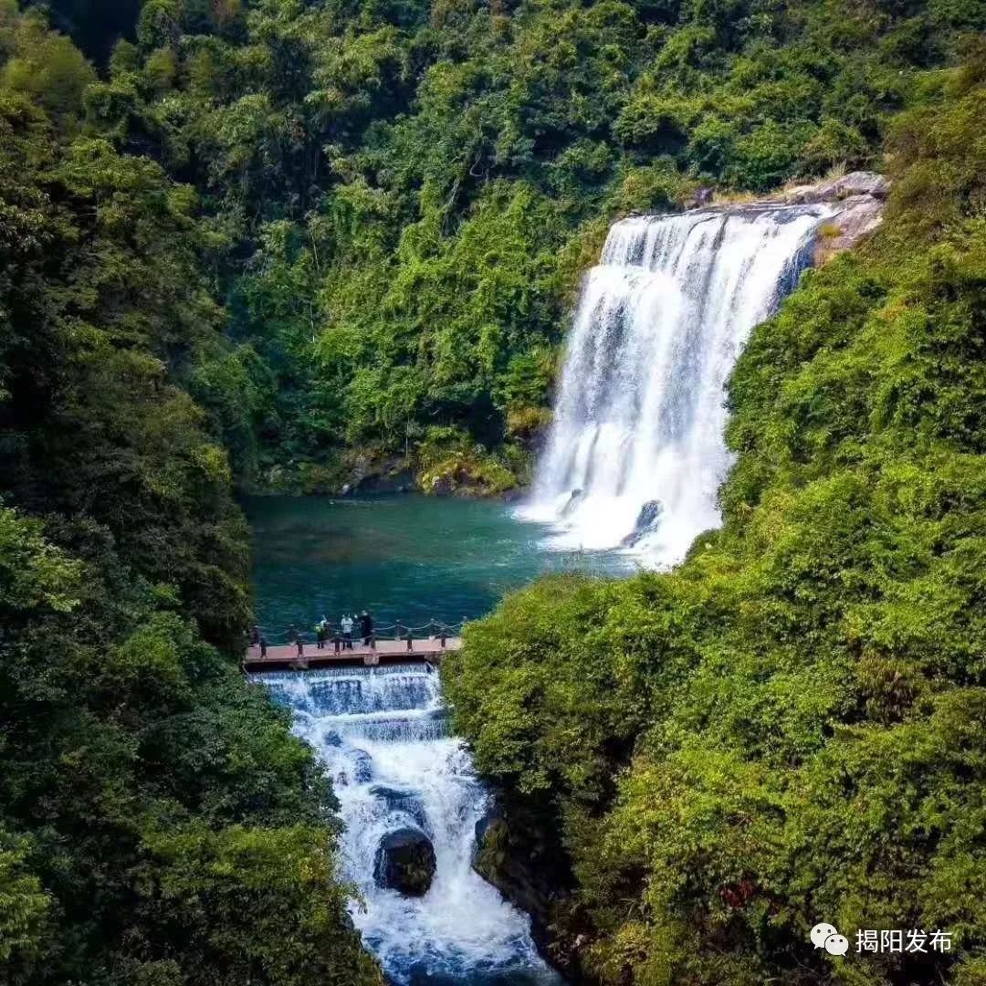 生态揭西县荣获中国天然氧吧称号成为粤东首个旅游洗肺圣地