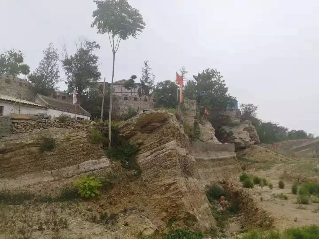 ر߻