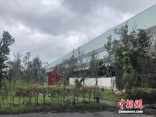 九江钢铁:绿色发展让荒江滩架起“彩虹桥”