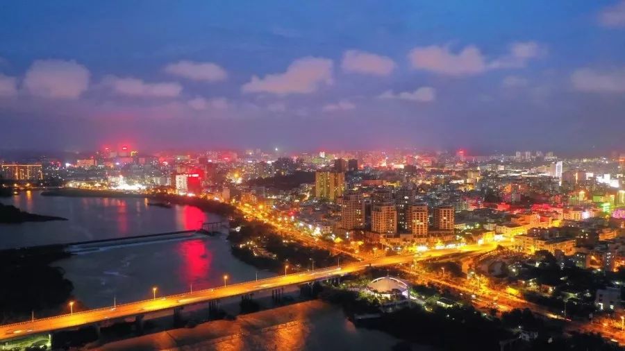 琼海夜景李超 摄