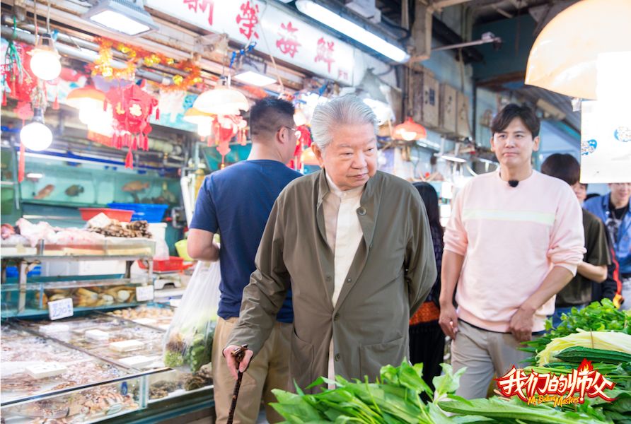 1989年香港最火节目主持:谈过47个女朋友,金庸眼中最潇洒的人!_蔡澜