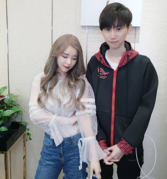 LOL:电竞也有正能量,Doinb低调赈灾被逮住,网友:中国好女婿