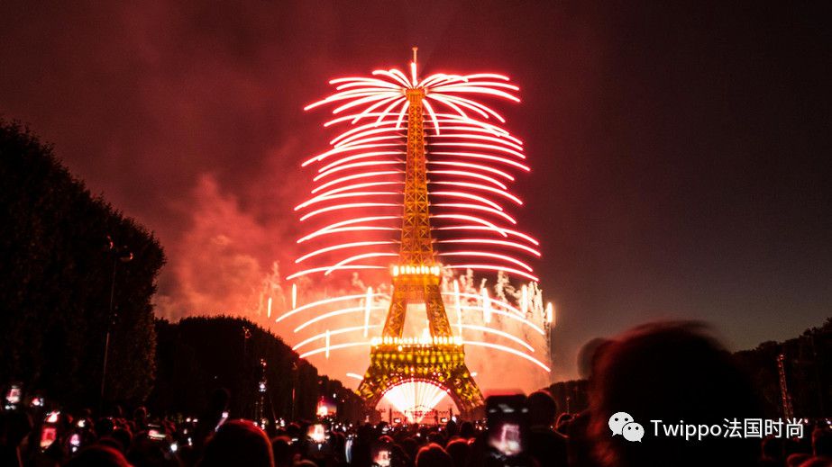 法國人超浪漫，把國慶日當情人節來過… 旅遊 第29張