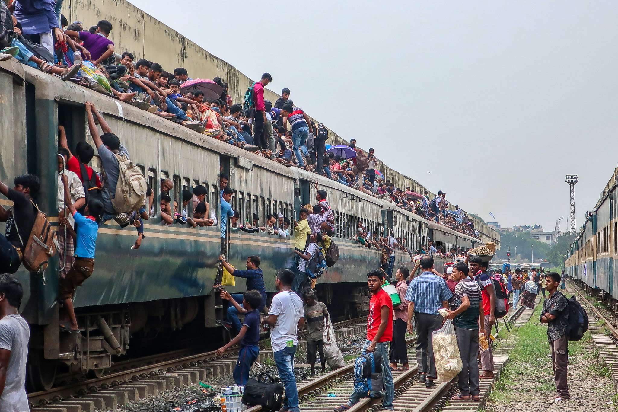 汽車最少的人口大國：1.6億人口卻不到0.004%有車，曾為地區首富 旅遊 第13張