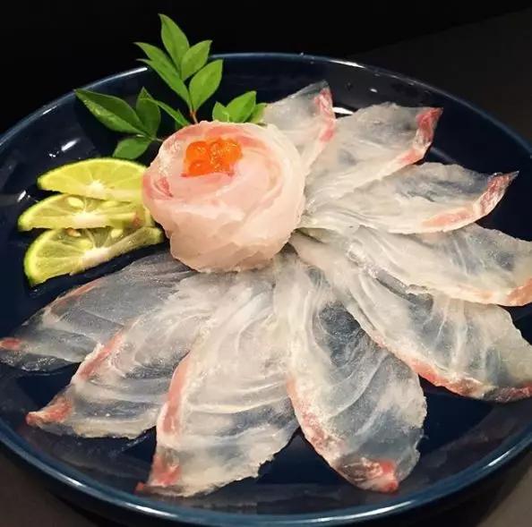 日本网友用生鱼片构图,惊艳了整个日料界!