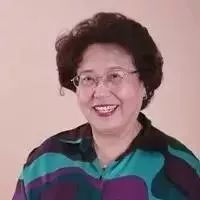                     分享惬意 这样洗澡也是亲子活动