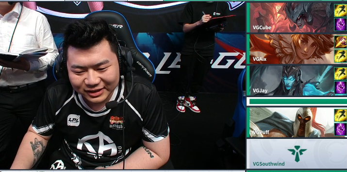 LOL:潘森辅助再现江湖,网友:猪猪版本理解领先