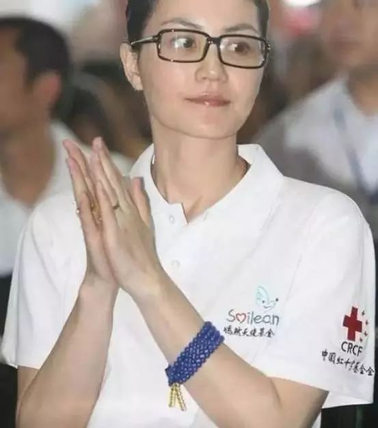                     知道了这几个青金石的辨假方法，看谁还敢骗你！