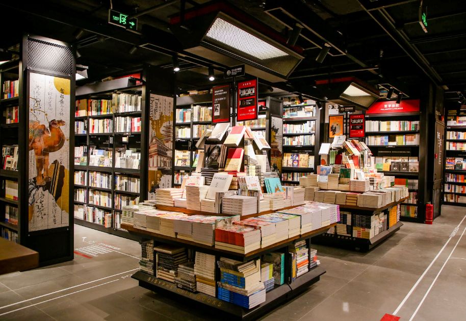 上海三联书店在北京朝阳大悦城开店;今年4月,建投书局继北京永安店后