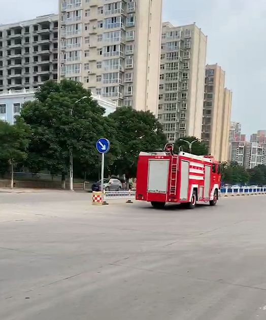 唐河gdp_唐河彩石冻石原石图片(2)