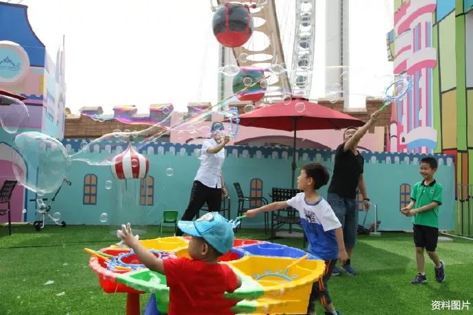 泡泡游乐场 bb0c06a960224b83903e0305cbf2b3a5.jpeg