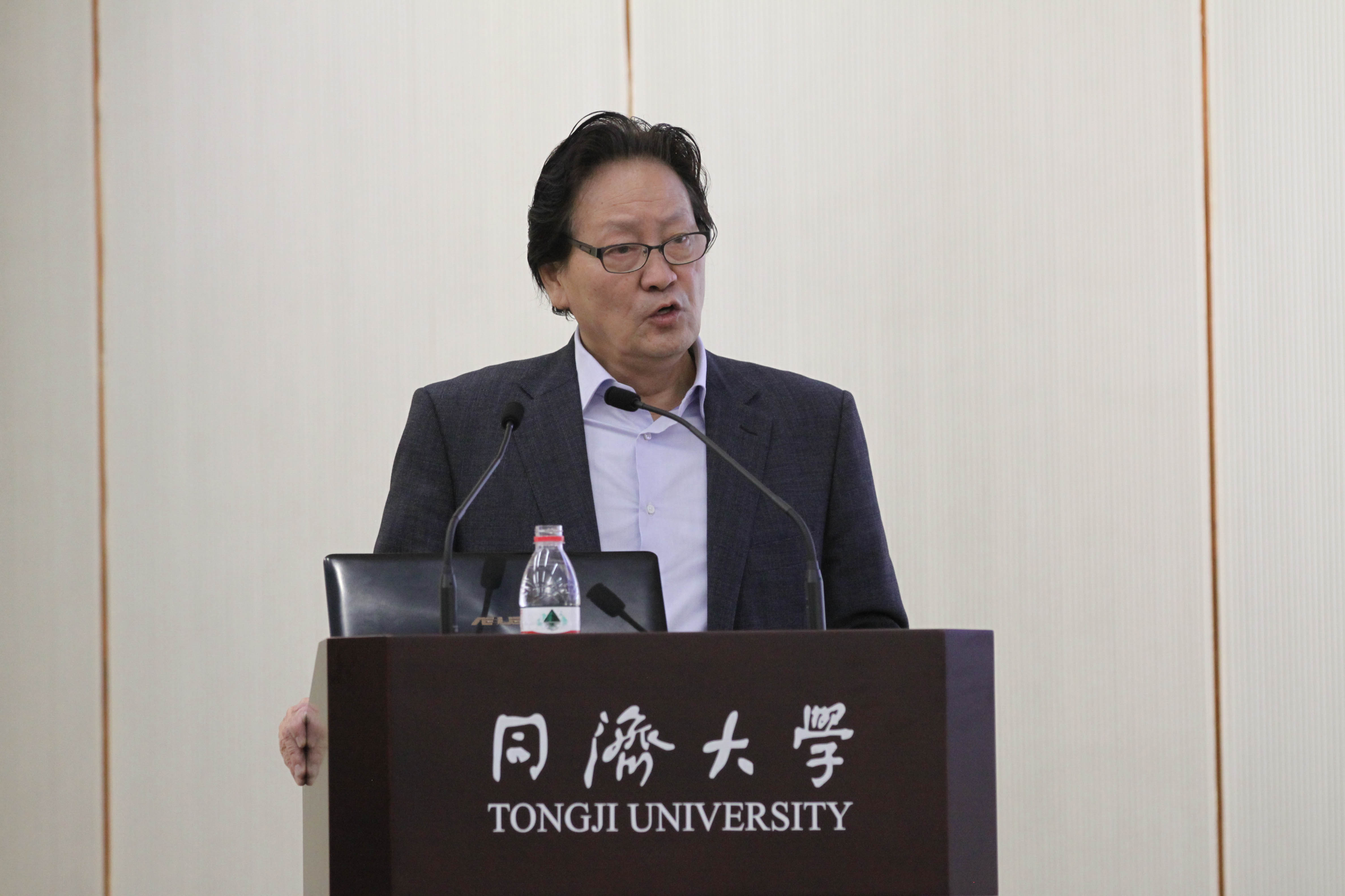 同济大学举行中英足球教育文化战略研讨会 朱广沪出席_孙中山