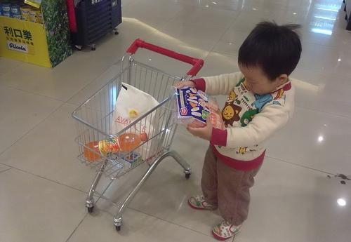                     儿科医生：它是“孩子的身高杀手”，还有家长给娃吃？纯属在坑娃