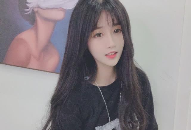 杨清柠素颜究竟有多美?4年前学生照被扒,网友:再也回不去了