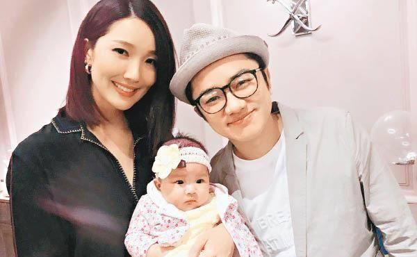 王祖蓝女儿逆袭成功 近照曝光神似妈妈,网友 一家三口祖蓝最丑