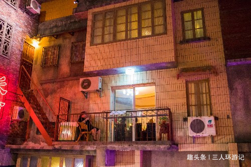 长沙的这家网红餐馆,是全亚洲最大的龙虾馆,假