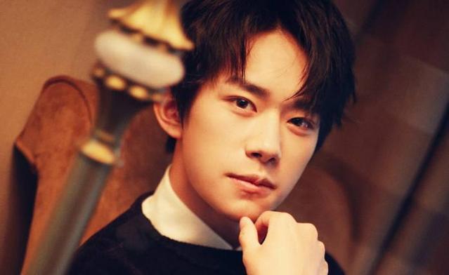 易烊千玺的电影成绩单太牛了 290945d9d79c42b7a0545fe8b577d61e.jpeg