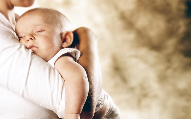                     原创            婴幼儿护理，身体这3个部位最容易被忽视，早注意对孩子好